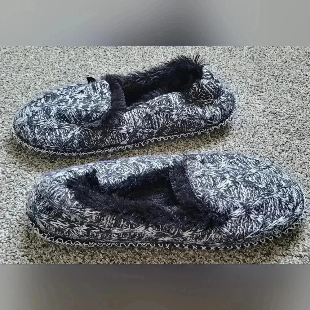 WOMENS MUK LUKS COMFORT COZY SLIPPERS SIZE LARGE 9-10 - Picture 8 of 8